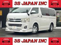 2011 Toyota Hiace