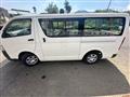2005 Toyota Hiace Van