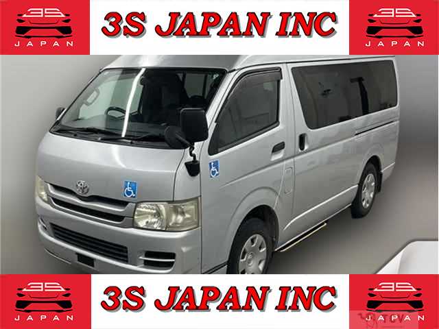 2010 Toyota Hiace Van