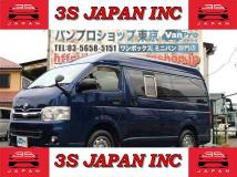 2013 Toyota Hiace