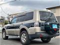 2006 Mitsubishi Pajero