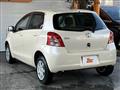 2006 Toyota Vitz