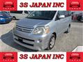2004 Toyota Noah