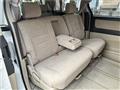 2004 Toyota Alphard