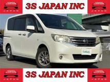 2011 Nissan Serena