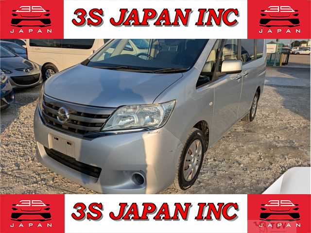 2013 Nissan Serena