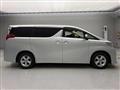2017 Toyota Alphard Hybrid