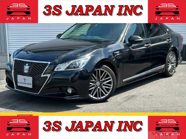 2013 Toyota Crown