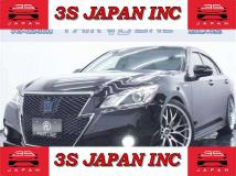 2014 Toyota Crown Hybrid