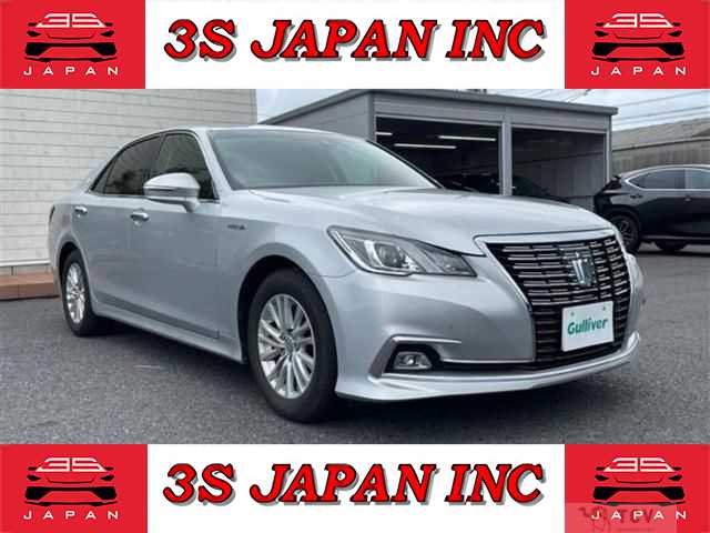 2016 Toyota Crown Hybrid