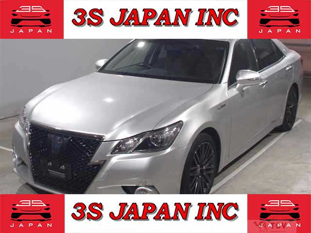 2014 Toyota Crown