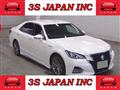 2015 Toyota Crown Hybrid