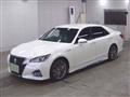 2015 Toyota Crown Hybrid