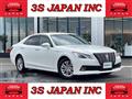 2015 Toyota Crown Hybrid