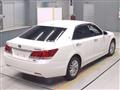 2013 Toyota Crown Hybrid