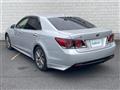 2016 Toyota Crown Hybrid