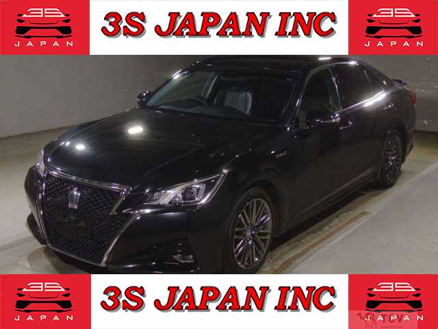 2015 Toyota Crown Hybrid