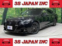 2014 Toyota Crown Hybrid