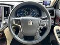 2013 Toyota Crown Hybrid