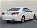 2013 Toyota Crown Hybrid