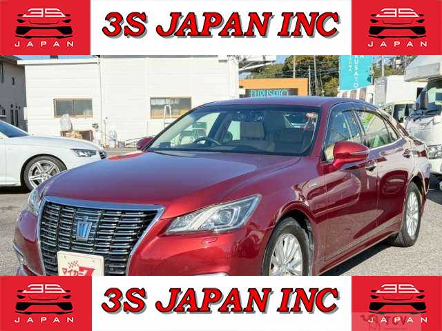 2015 Toyota Crown Hybrid