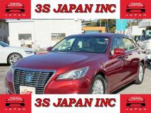 2015 Toyota Crown Hybrid