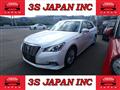 2015 Toyota Crown