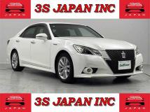 2015 Toyota Crown Hybrid