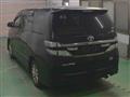 2013 Toyota Vellfire