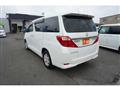 2013 Toyota Alphard