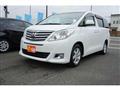 2013 Toyota Alphard