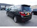 2011 Toyota Alphard