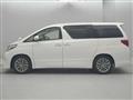 2014 Toyota Alphard