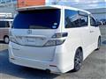 2010 Toyota Vellfire