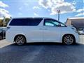 2010 Toyota Vellfire