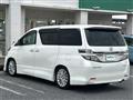 2013 Toyota Vellfire
