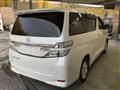 2013 Toyota Vellfire