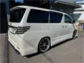 2013 Toyota Alphard