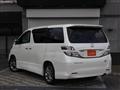 2010 Toyota Vellfire