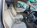 2014 Toyota Vellfire