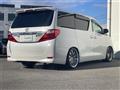 2012 Toyota Alphard