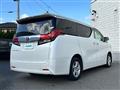 2016 Toyota Alphard