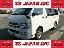 2009 Toyota Hiace Van