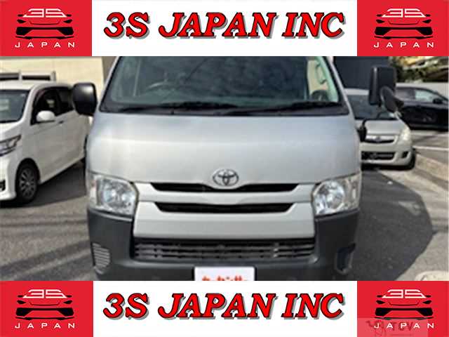 2015 Toyota Hiace