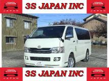 2010 Toyota Hiace Van