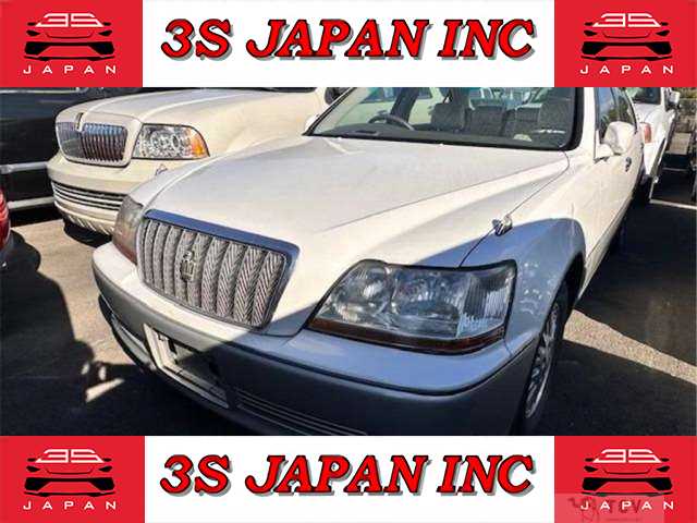 2000 Toyota Crown Majesta