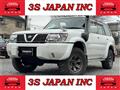 2000 Nissan Safari