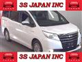 2014 Toyota Noah