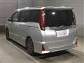 2016 Toyota Noah