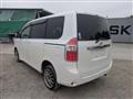 2007 Toyota Noah